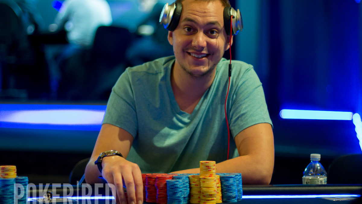 Solo “JWPRODIGY” es capaz de eclipsar a Raúl Mestre Solo “JWPRODIGY” es capaz de eclipsar a Raúl Mestre