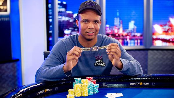 Phil Ivey gana su noveno brazalete en las WSOP APAC