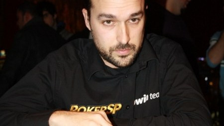 Youcef Makrelouf, campeón del CEP Peralada; Jordi Martínez "Alekhine" segundo Youcef Makrelouf, campeón del CEP Peralada; Jordi Martínez "Alekhine" segundo