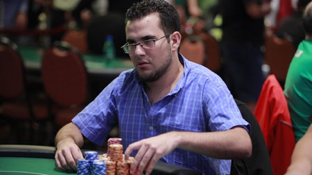 Latinoamericanos WSOP Main Event: Ramiro Flores se pone al frente en el día 2AB