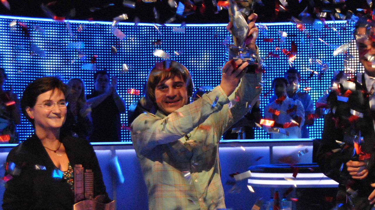 EPT Barcelona 2012 Mesa Final: Mikalai Pobal, campeón