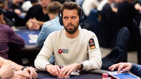 Ramón Colillas lidera el día 2 del EPT Online Main Event Ramón Colillas lidera el día 2 del EPT Online Main Event