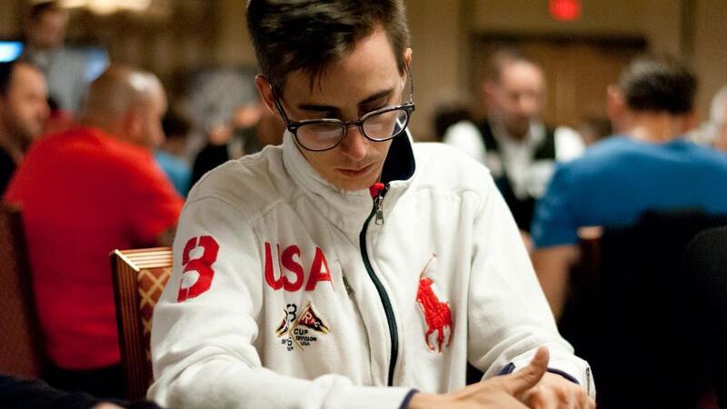 Día 1B: “La Armada” sigue de buenas en un Main Event a la baja Día 1B: “La Armada” sigue de buenas en un Main Event a la baja