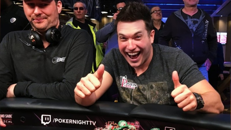 Doug Polk le pone un cebo de un millón de dólares a Phil Hellmuth, que no pica el anzuelo Doug Polk le pone un cebo de un millón de dólares a Phil Hellmuth, que no pica el anzuelo