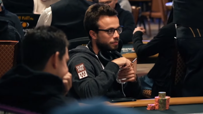 Romain Lewis en la recta final del 3.000 $ 6-Max de las WSOP 2021