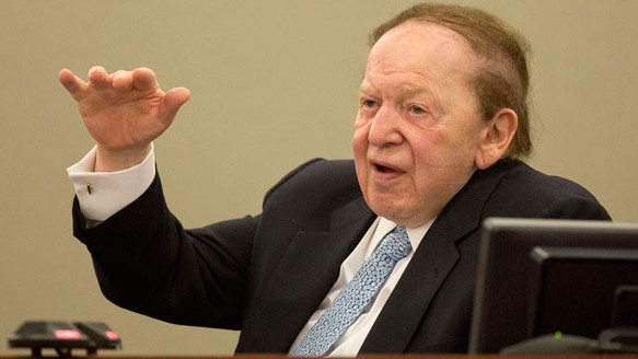 Adelson consigue una audiencia para su cruzada anti online