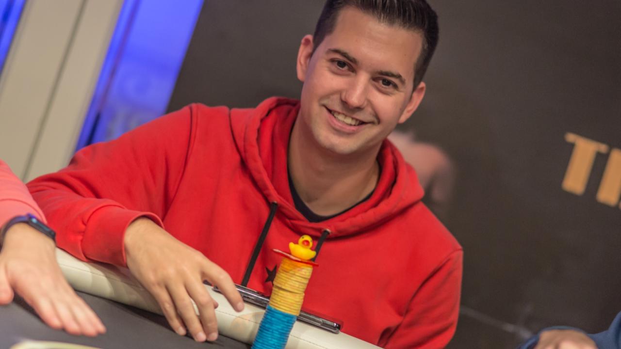 Ignacio Molina finaliza chipleader del día 1C entre los 36 supervivientes. Ignacio Molina finaliza chipleader del día 1C entre los 36 supervivientes.
