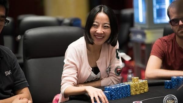 Yaxi Zhu y Celina Lin ponen el toque femenino en el ME de la ACOP Yaxi Zhu y Celina Lin ponen el toque femenino en el ME de la ACOP