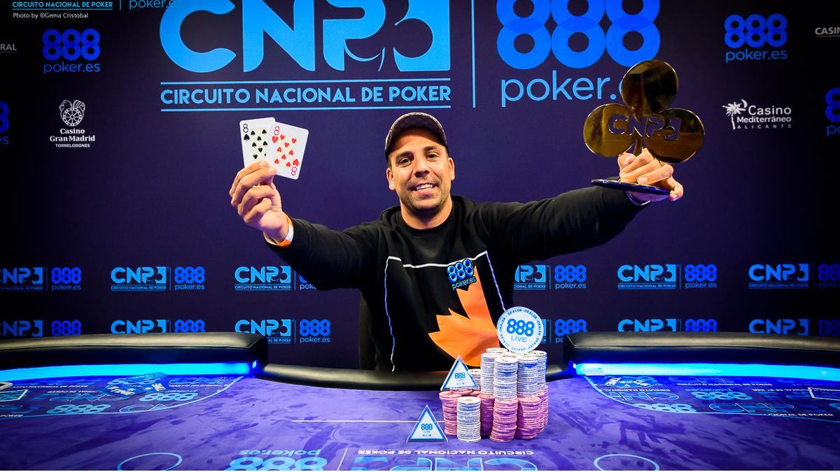 Nacho Martín se proclama campeón del CNP888 Valencia