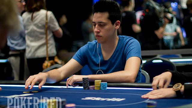 Adrián Mateos entra en premios y Davidi Kitai lidera la mesa final Adrián Mateos entra en premios y Davidi Kitai lidera la mesa final