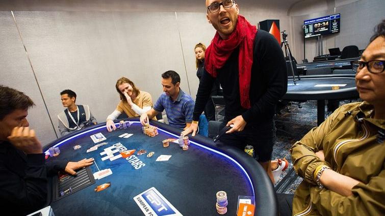 Bustillo y Benítez sacan una buena tajada de las WCOOP de Poker Stars Bustillo y Benítez sacan una buena tajada de las WCOOP de Poker Stars
