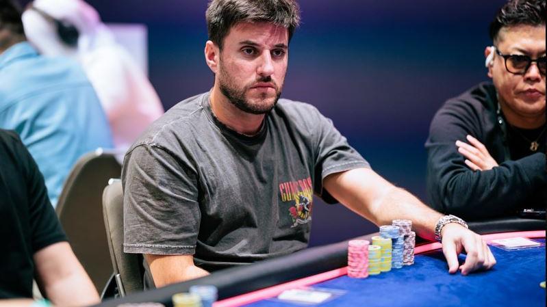 César García lidera a la armada en el Día 1B del EPT Praga Main Event