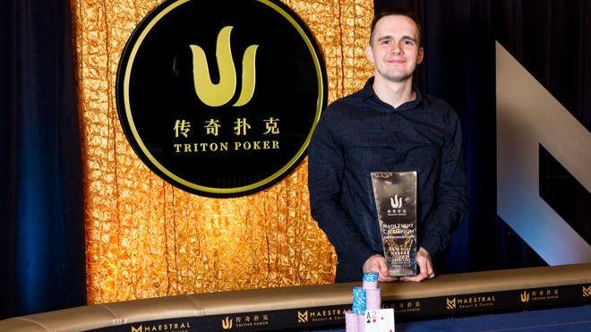 Mikita Badziakouski logra su mayor victoria en el Evento Principal de las Triton SHR Series