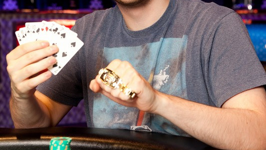 Diario WSOP día 12: David Baker, lanzado a por su tercera mesa final