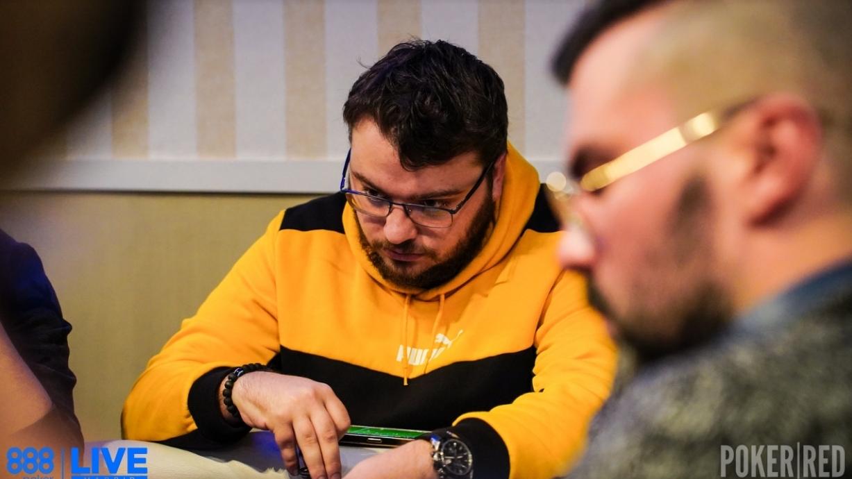 Daniel Guerras lidera a los 50 clasificados en el Día 1A del Main Event Daniel Guerras lidera a los 50 clasificados en el Día 1A del Main Event