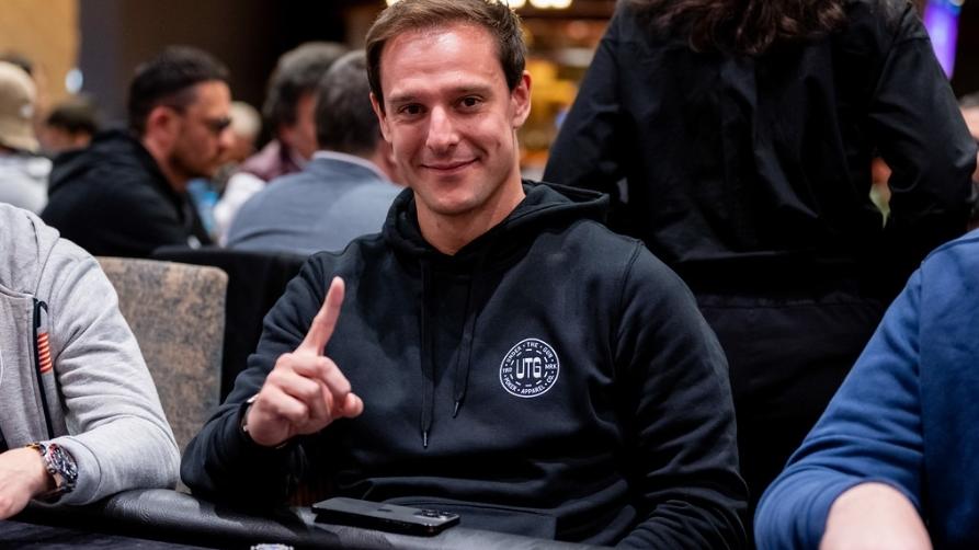 Steve Enríquez y Juanki Vecino destacan en GGPoker