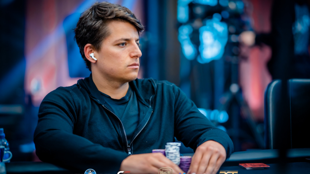 Jake Schindler lidera a los 7 últimos supervivientes de la Super High Roller Bowl Europe