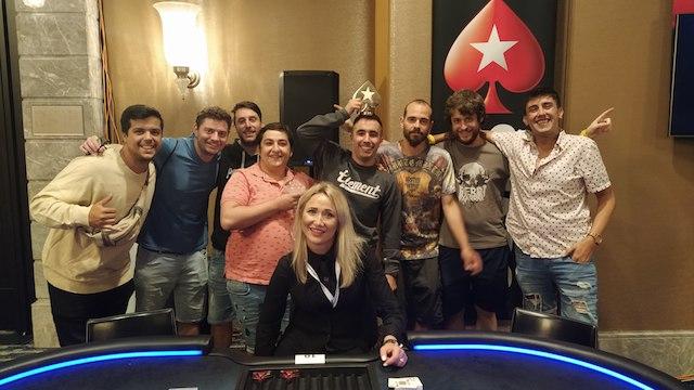 Los latinos avanzan en el EPT National de Barcelona