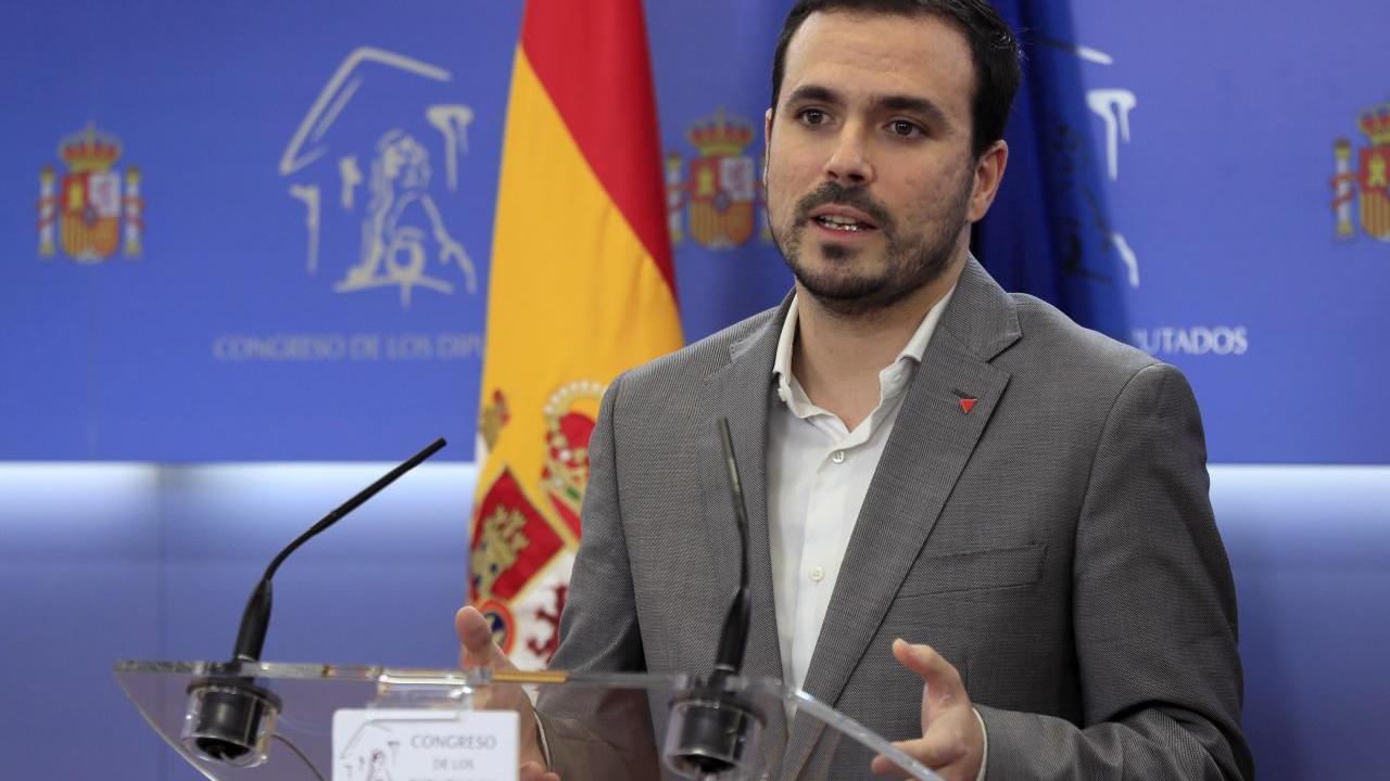Alberto Garzón presenta el nuevo borrador: "Tendremos la ley más restrictiva de Europa" Alberto Garzón presenta el nuevo borrador: "Tendremos la ley más restrictiva de Europa"