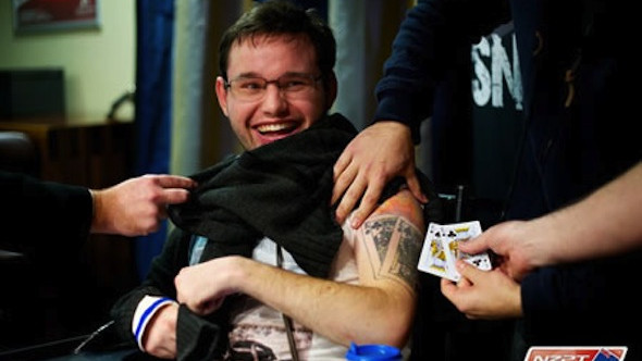 Jonathan Bredin escondía su mano ganadora bajo la manga Jonathan Bredin escondía su mano ganadora bajo la manga