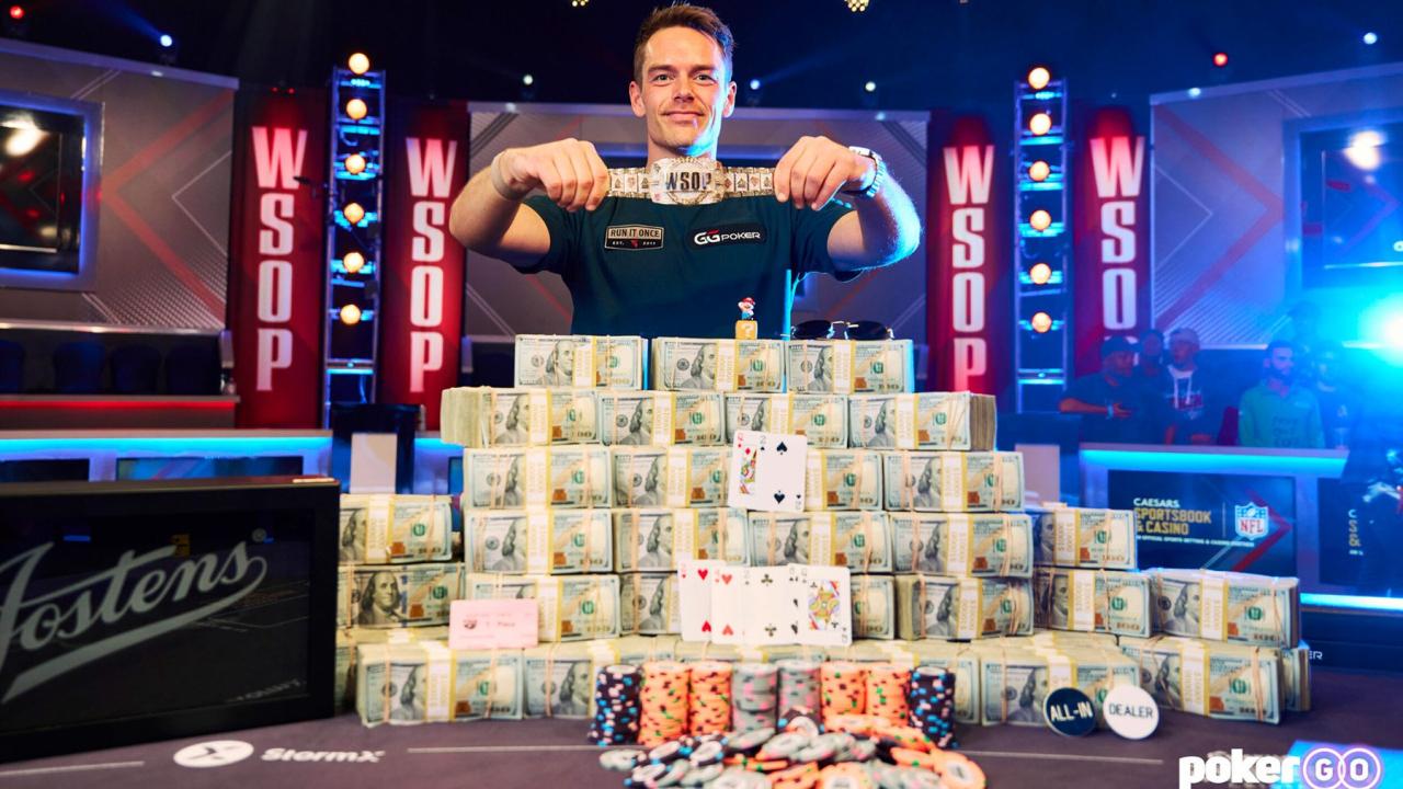 Espen Jorstad y Alex Theologis discuten por un supuesto swap del 3% en el Main Event de WSOP