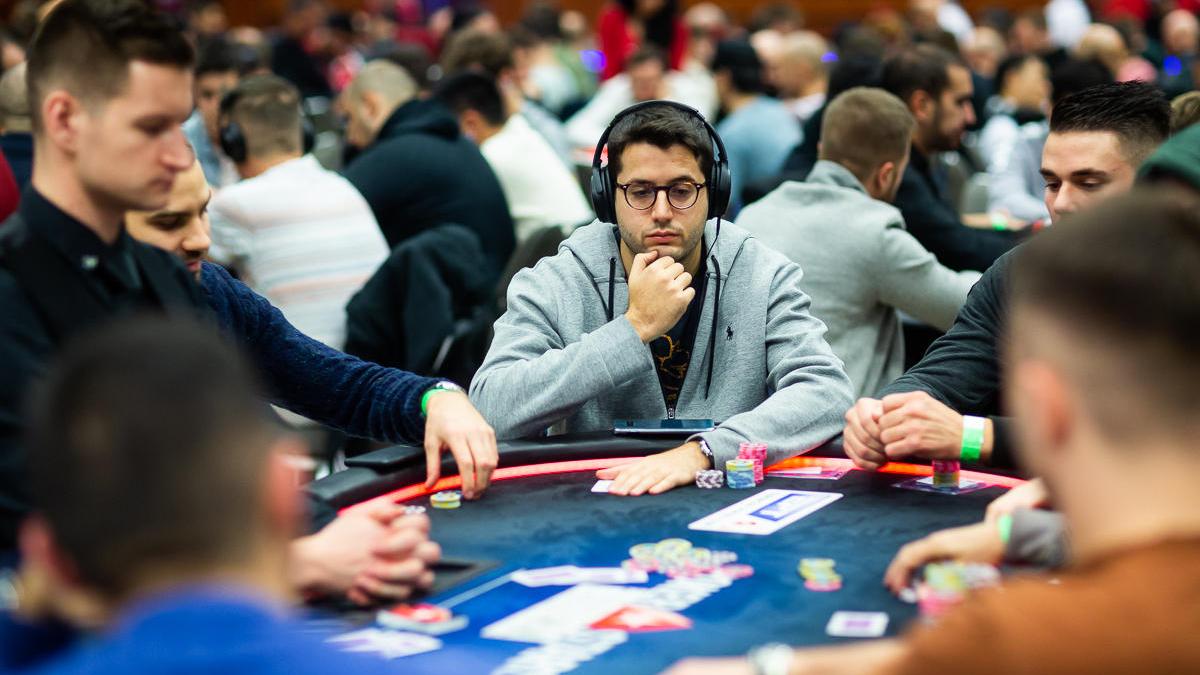 Juan Pardo se cuela en el Día 3 del Main Event del WCOOP