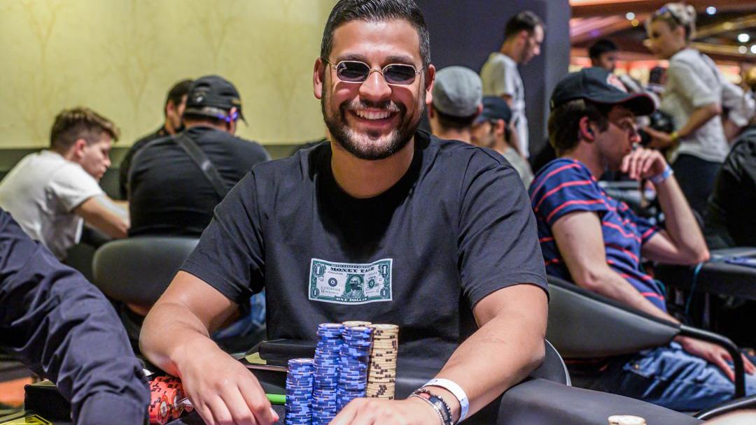 Omar del Pino es el MVP de la Roja en el Día 1B del Main Event WPO Madrid