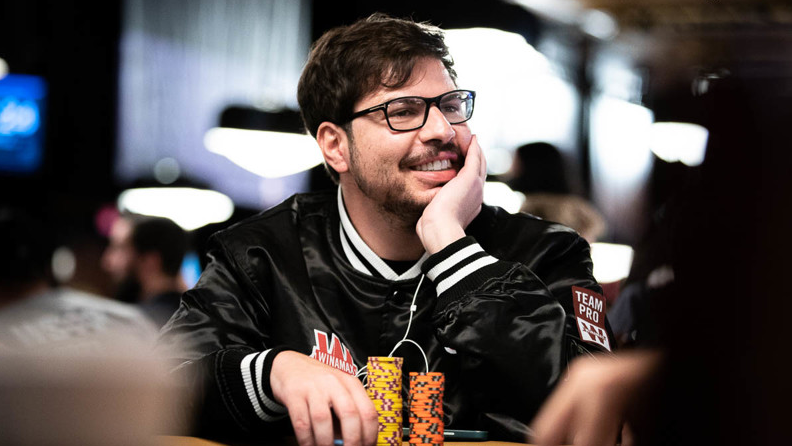 Mustapha Kanit termina el Día 1A del Main Event como chip leader