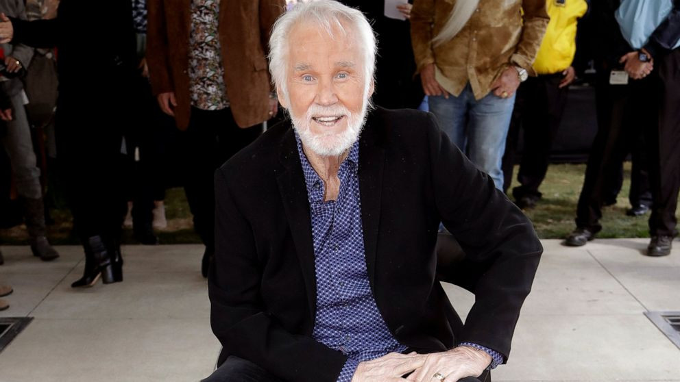 Fallece Kenny Rogers a los 81 años