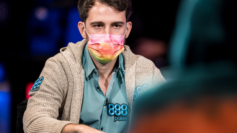 Koray Aldemir partirá como líder indiscutible en el 3-handed del Main Event