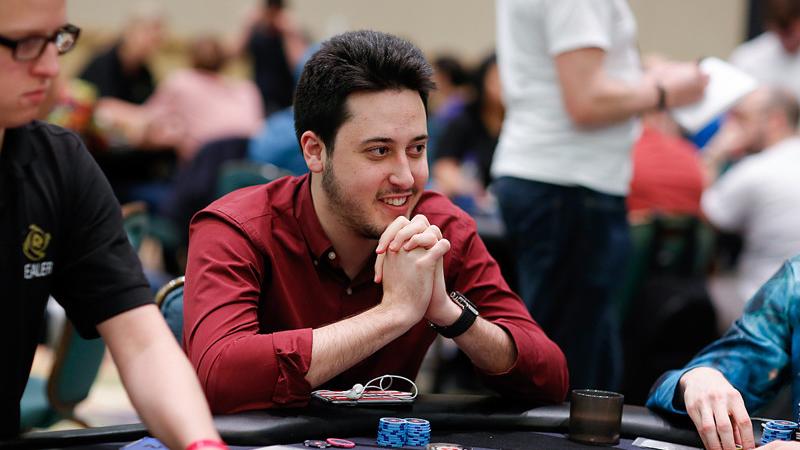 Adrián pasa al día 2 del $100k SHR del Aria con 1.905.120$ on top