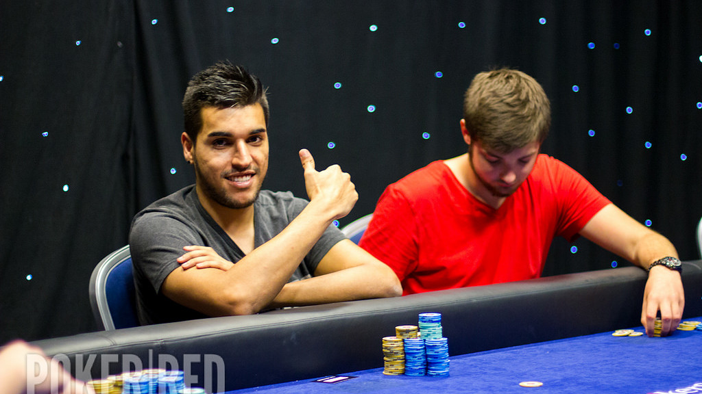 Manuel Saavedra consigue un stack saludable para el día 2 del Main Event WSOP