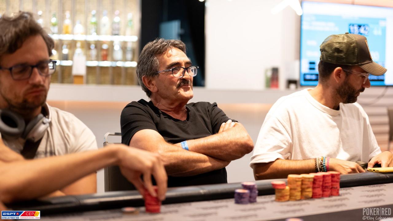 Míchel Segura es el primer líder del Main Event CEP Barcelona Míchel Segura es el primer líder del Main Event CEP Barcelona