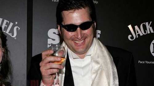 Phil Hellmuth será el anfitrión de un torneo de poker de beneficencia por África Phil Hellmuth será el anfitrión de un torneo de poker de beneficencia por África
