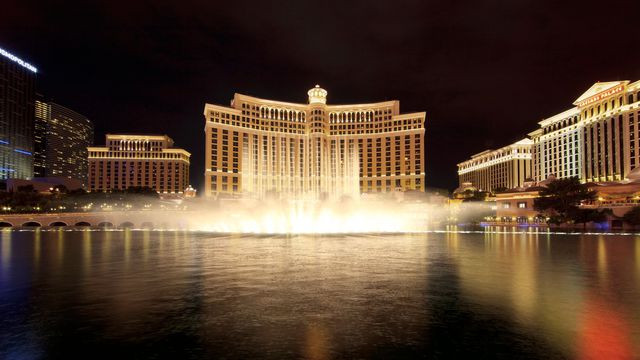 Un robo a mano armada siembra el pánico en el Bellagio Un robo a mano armada siembra el pánico en el Bellagio