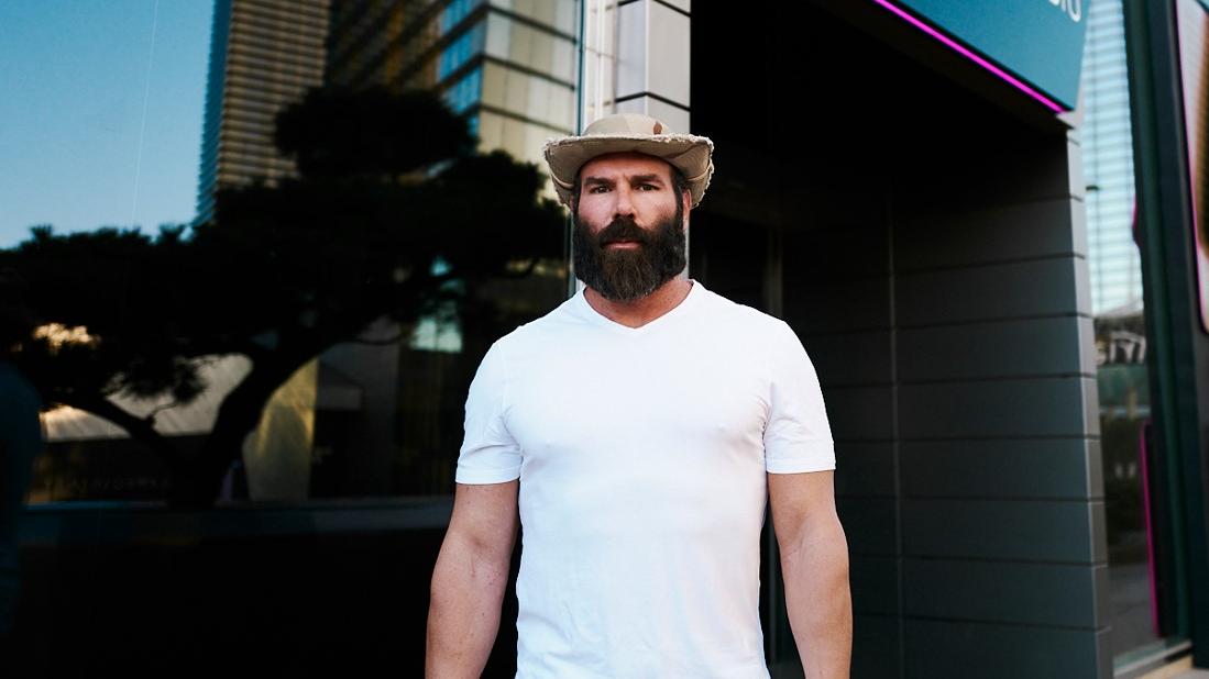 Dan Bilzerian cuenta la verdad sobre sus millonarias ganancias con el poker