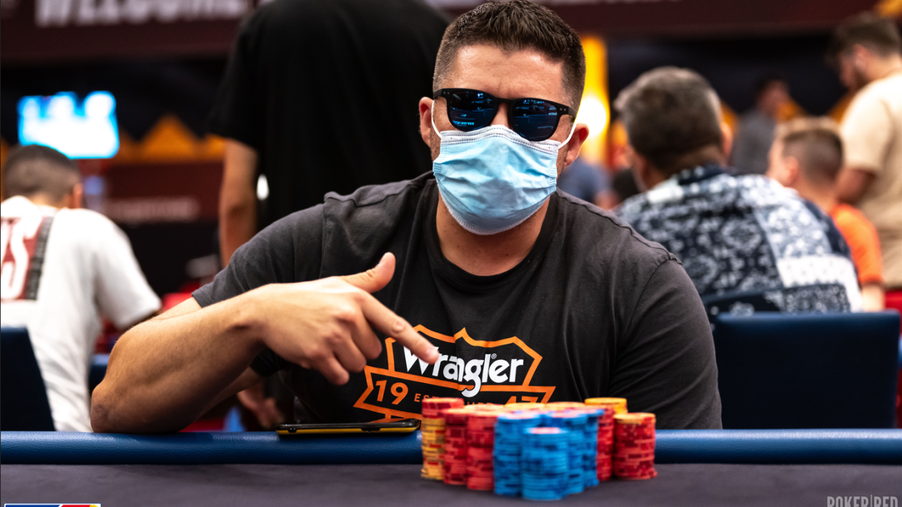 Dani Russo lidera a los 15 clasificados para el Día 3 del Main Event Dani Russo lidera a los 15 clasificados para el Día 3 del Main Event