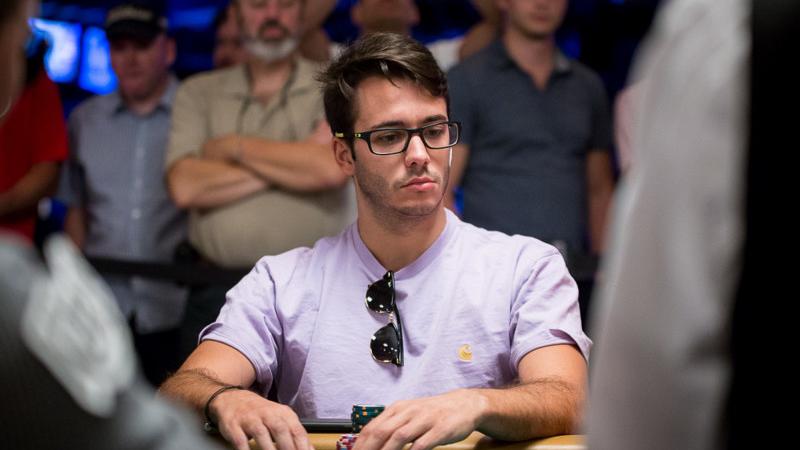 Mario Navarro firma dos mesas finales por más de 20.000 $