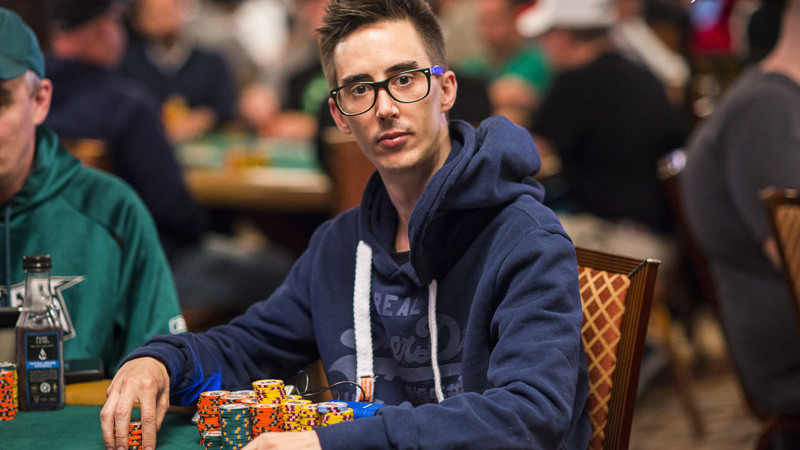 Samuel Bernabéu asalta GGpoker y obtiene un botín de 40.486$ en premios. Samuel Bernabéu asalta GGpoker y obtiene un botín de 40.486$ en premios.