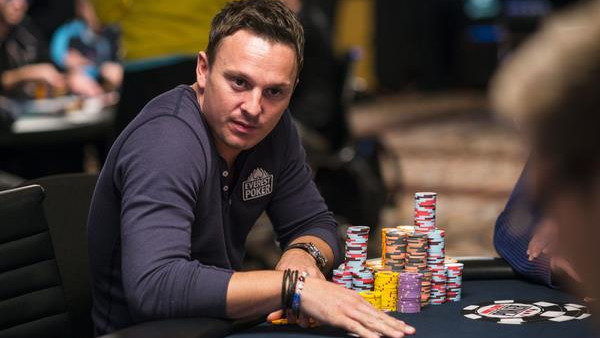 Sam Trickett se apunta a la GPL de mano de Liv Boeree