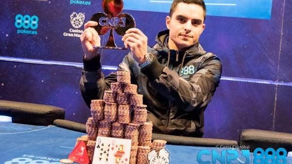 Roberto Zaldívar se hace con la Gran Final del CNP888 en Madrid Roberto Zaldívar se hace con la Gran Final del CNP888 en Madrid