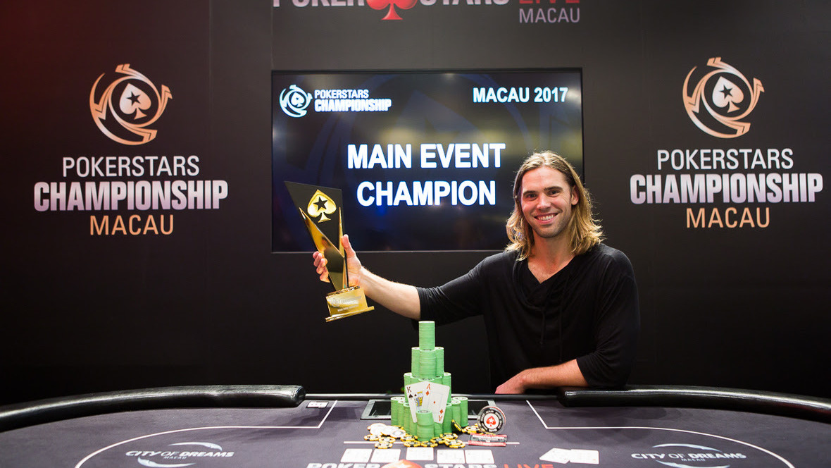 Elliot Smith se lleva un título tras más de once horas de heads-up Elliot Smith se lleva un título tras más de once horas de heads-up