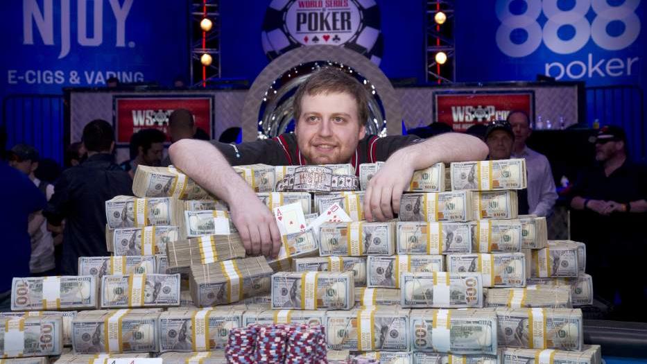 Joe McKeehen gana su tercer brazalete conquistando el Event #14 por 352.985 $