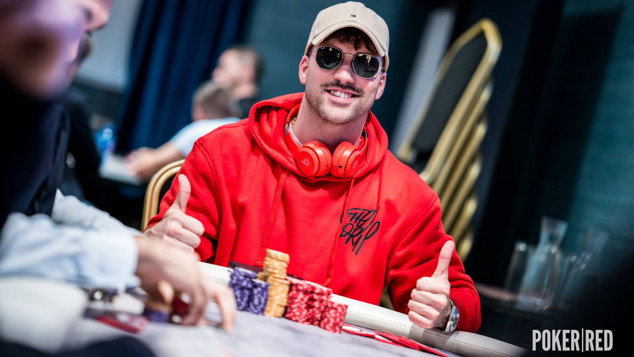 Andoni González pasa de día en el Main Event cómo chipleader del Día 1B superando la barrera de los 500.000 puntos