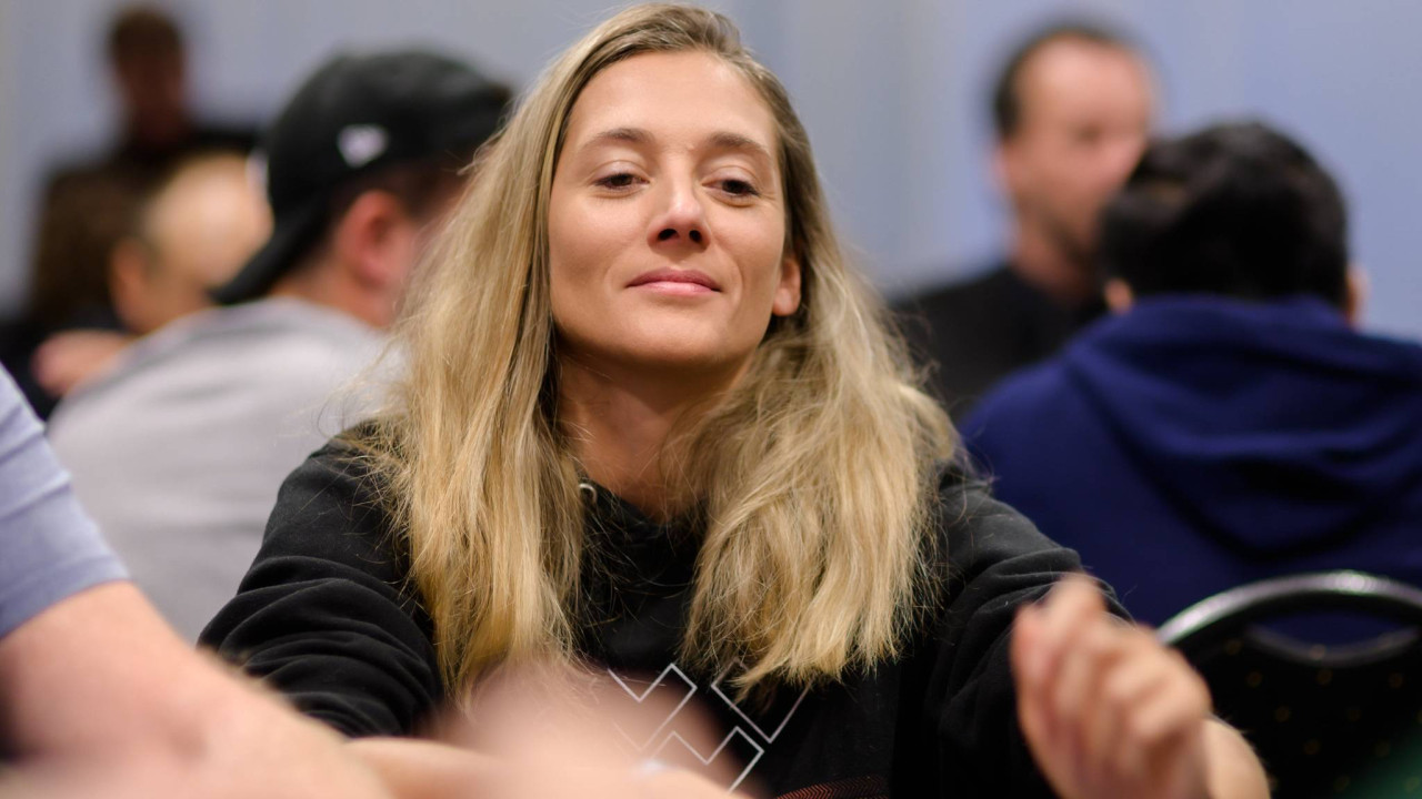 Gaelle Baumann anuncia su retirada del poker