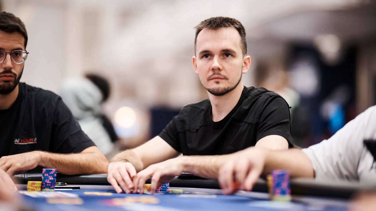 Amadi y Mario Navarro, espectadores de lujo en la victoria de Mikita Badziakouski