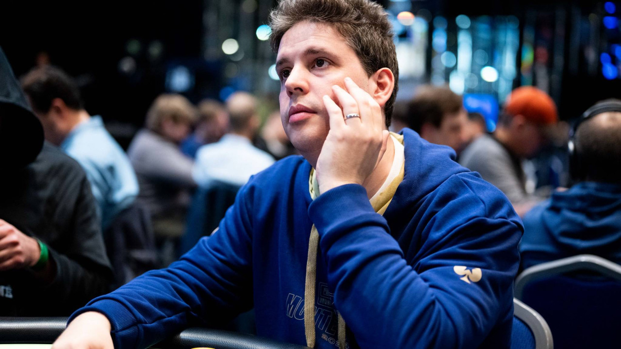 Elías Gutiérrez comienza la semana liderando a la armada en el WCOOP