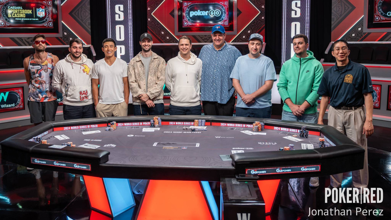 Andrés González "wisopekeño!" se cita con la historia: Mesa Final en el Main Event WSOP