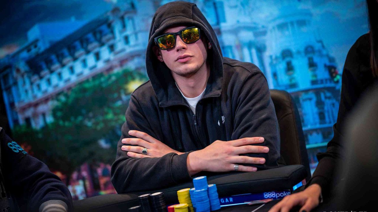 Alejandro Pérez se lleva el MVP en el Día 1B del Main Event