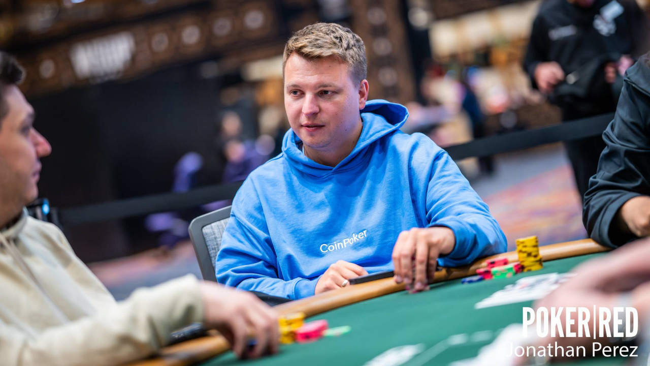 Aleks Ponakovs lidera la mesa final del GGMillion$ High Rollers con 306.923 $ arriba